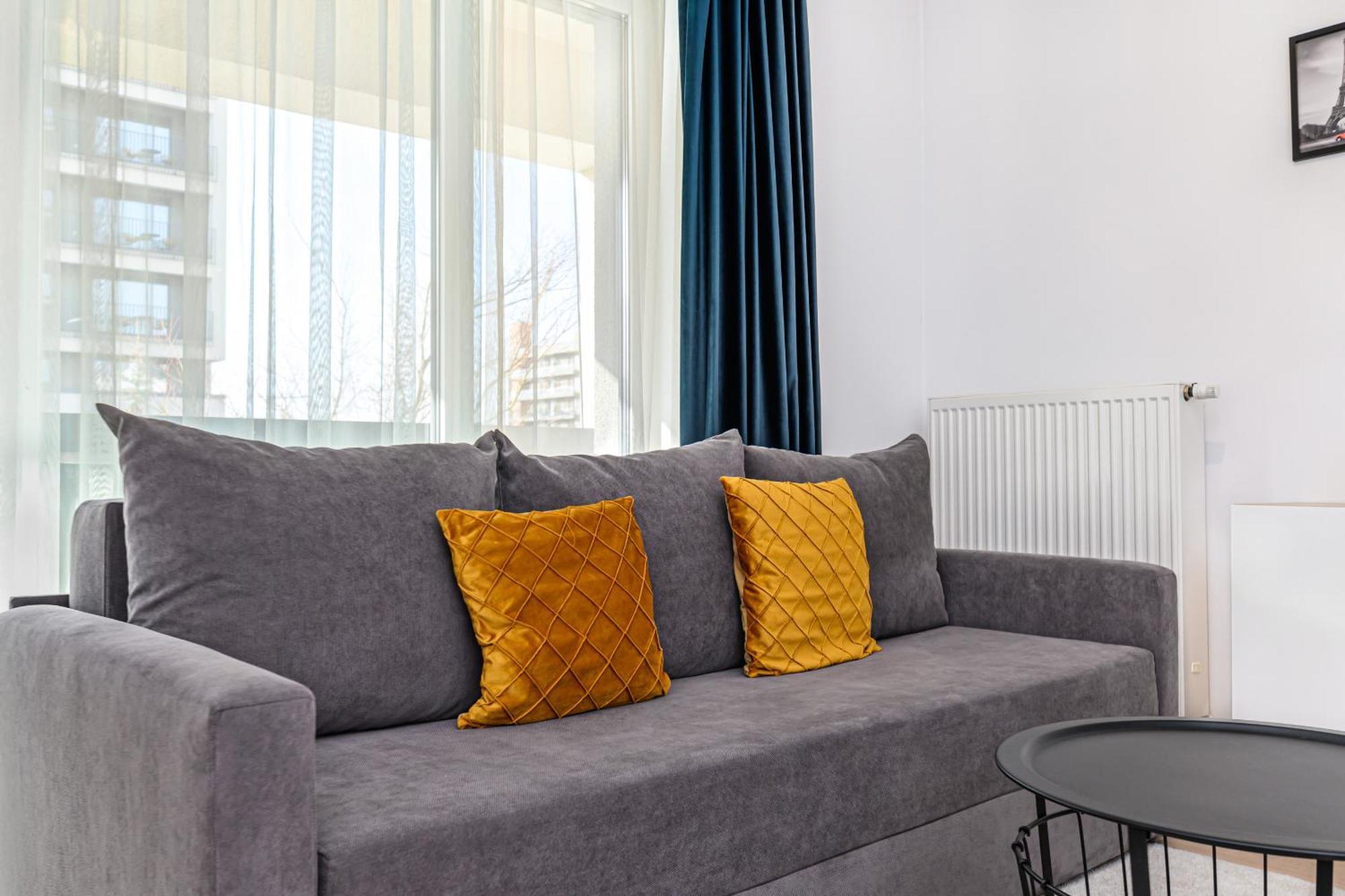 Jad - Luxury 3 Rooms & 2 Rooms Apartments In Kasper, Near Coresi Mall Braşov Eksteriør bilde